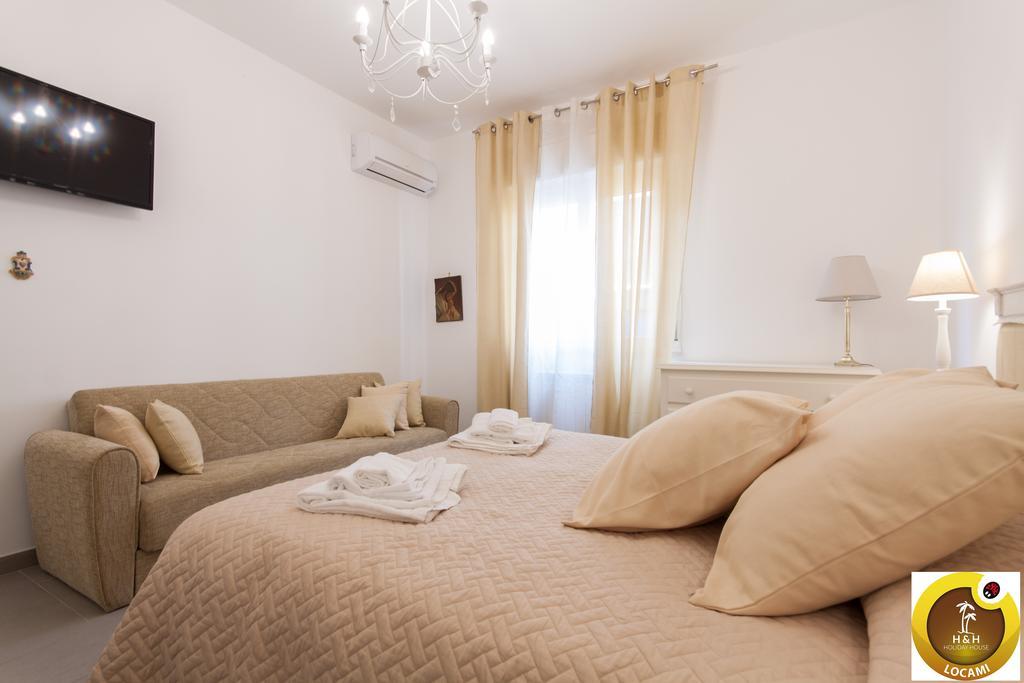 Holiday & House - Imparato Vacanze Prestige มอนเดลโล ภายนอก รูปภาพ