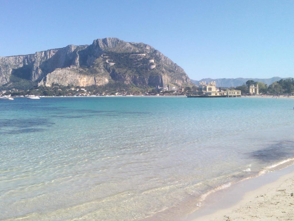 Holiday & House - Imparato Vacanze Prestige มอนเดลโล ภายนอก รูปภาพ